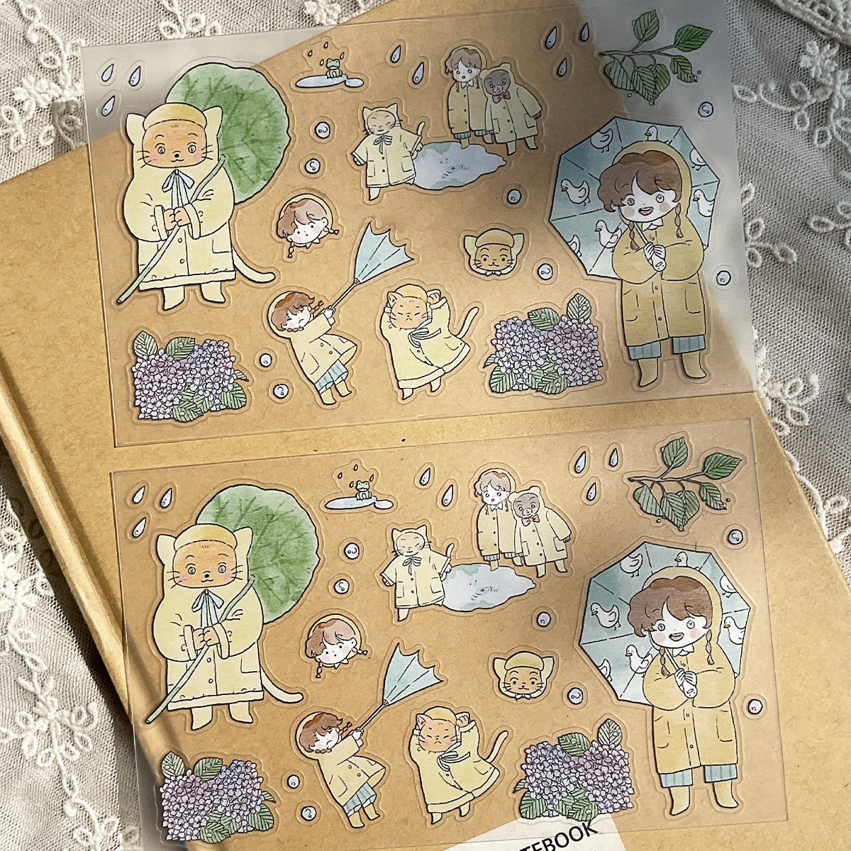 GNUNIM0 - Sticker La Forêt des Hiboux Spécial Pluie